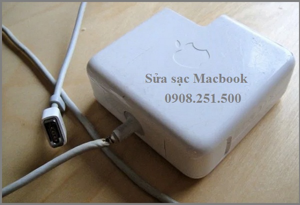 Sửa sạc macbook - 1