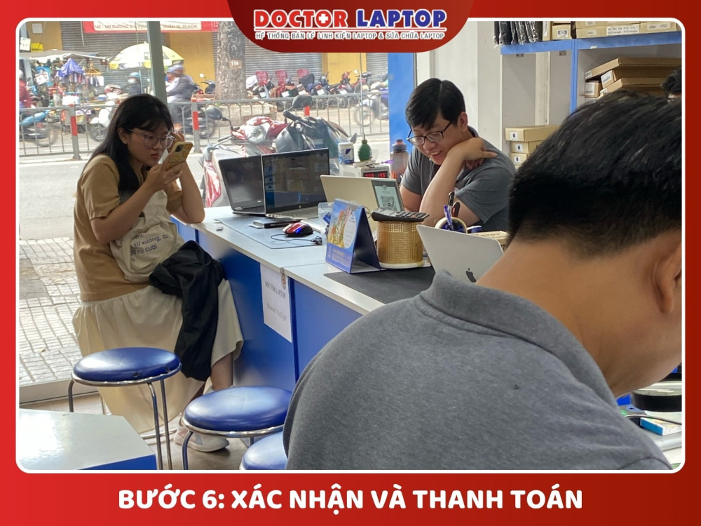 Thay bàn phím macbook chính hãng - 19