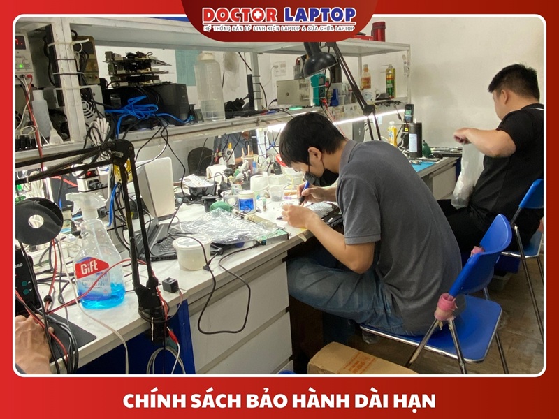 Thay bàn phím laptop dell - 10